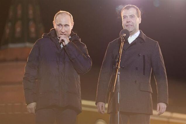 США обрушат цены на нефть, от экспорта которой зависит мощь России