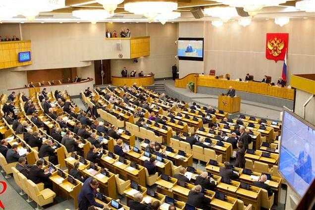 Кемерон вимагає обмежити пересування російських депутатів