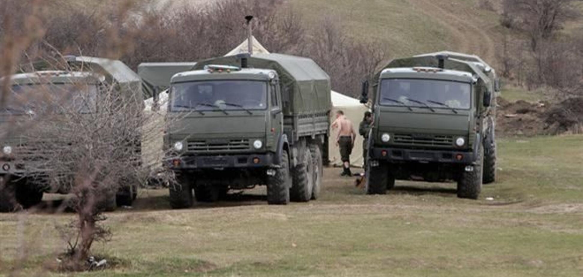 Ешелон з військовою технікою попрямував углиб Криму - Міноборони