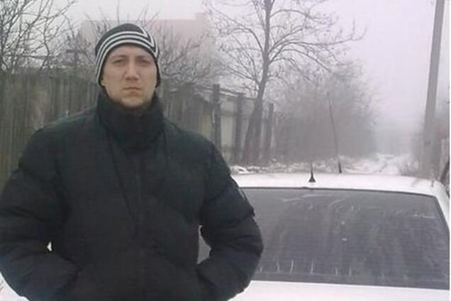 Активисты нашли страницу в соцсети пророссийского молодчика, избившего митингующих в Донецке