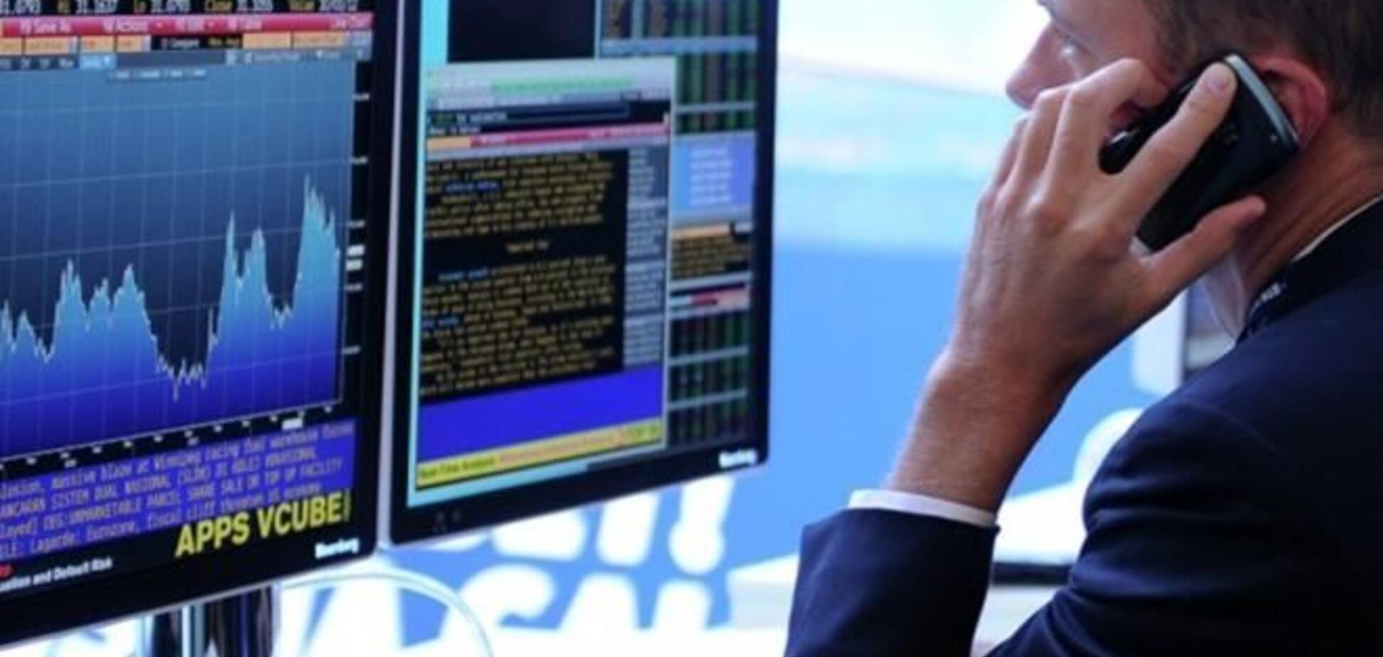 Вторжение в Крым и возможные санкции обвалили российские акции до уровня 2009 г.