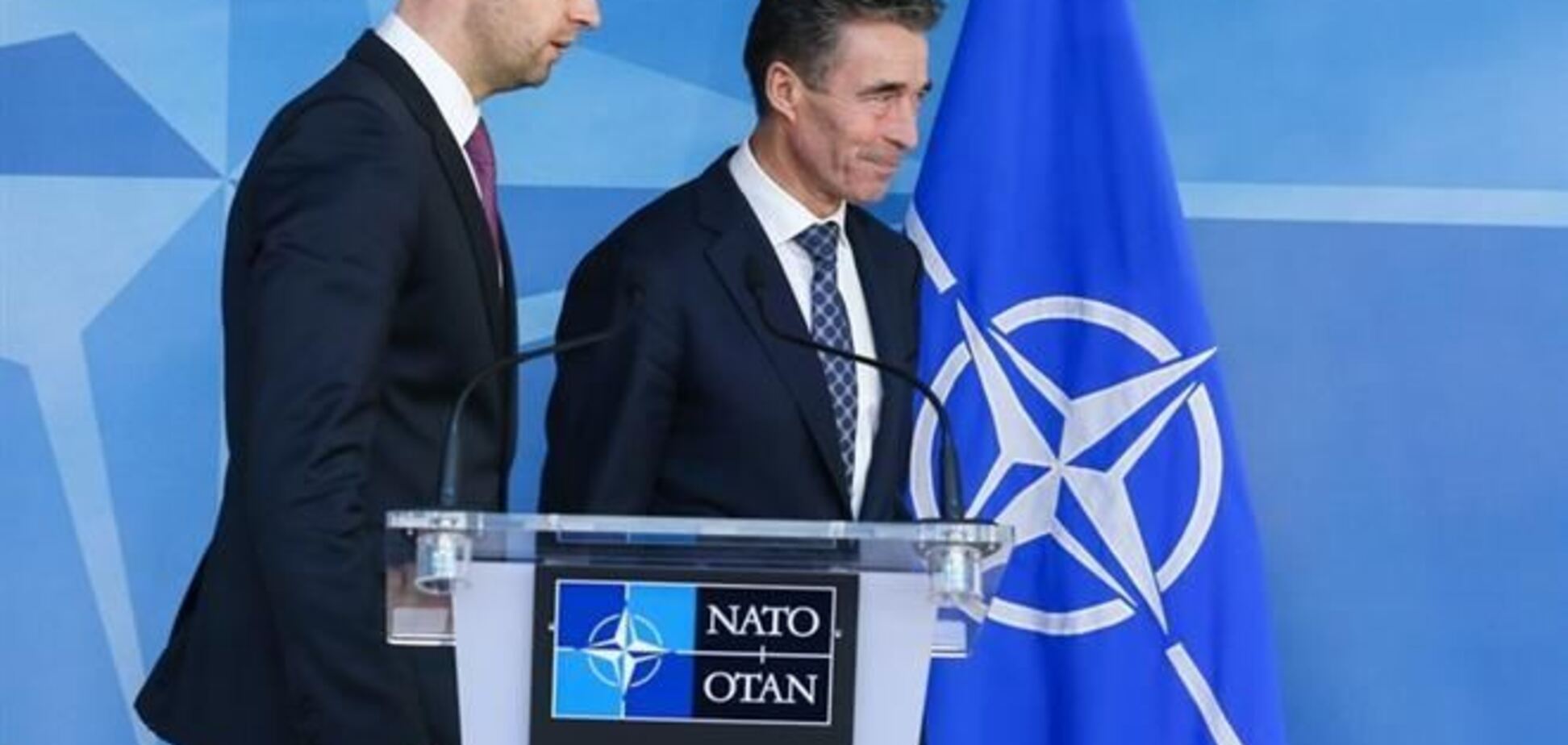 Яценюк пригласил генсека НАТО в Украину