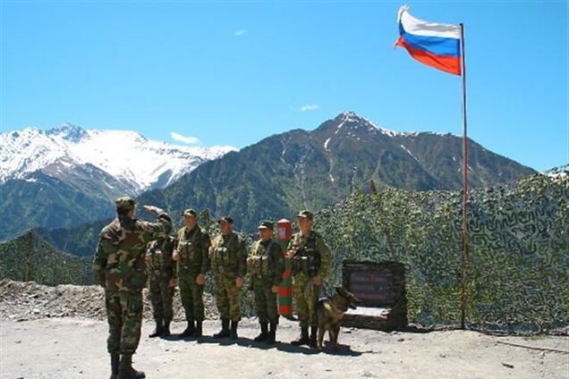 Российские пограничники начали проверять у украинцев, хватит ли им денег на проживание в России