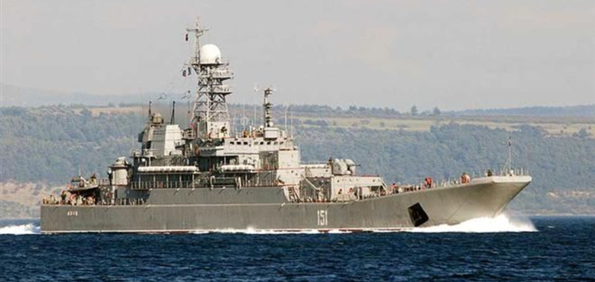 До Севастополю рухається великий десантний корабель ВМФ РФ