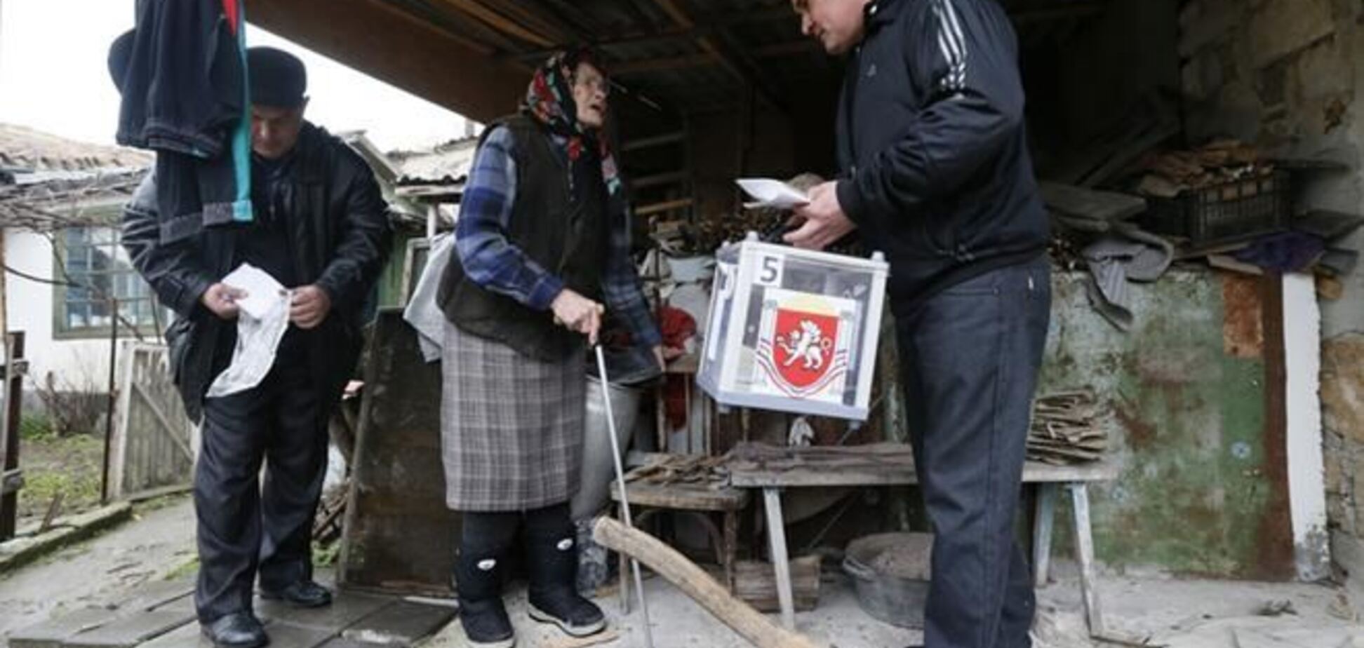 В Крыму на 'референдуме' уже проголосовали 64% избирателей