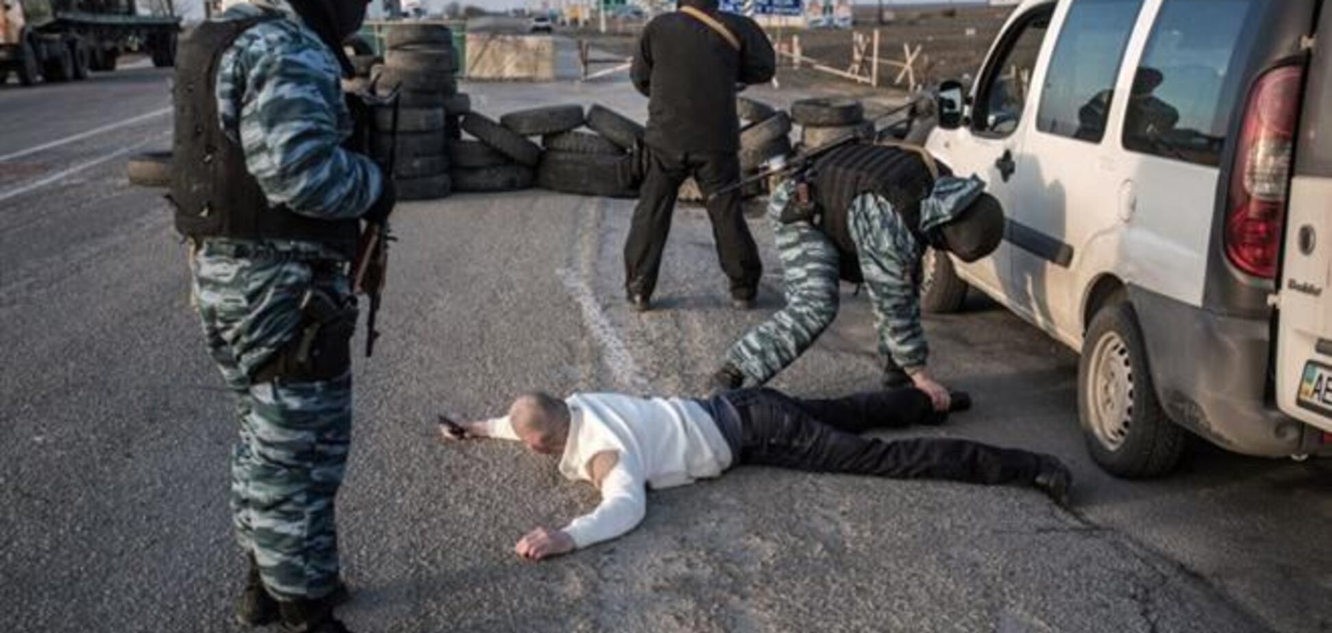 Human Rights Watch призвала Аксенова распустить местную самооборону