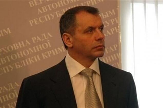 В Крыму организуют пункт сбора украинской символики