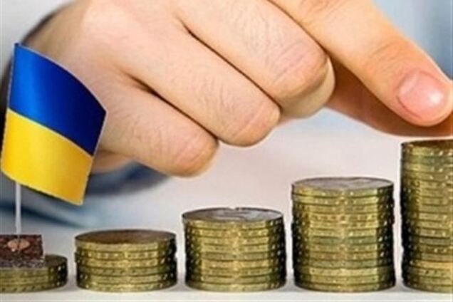 На межбанковских торгах доллар и евро активно дорожают