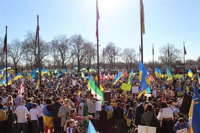 У Лондоні 10 тис. людей мітингували проти агресії Путіна в Україну