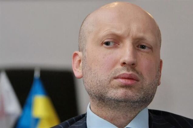 Турчинов сменил председателей пяти РГА на Херсонщине