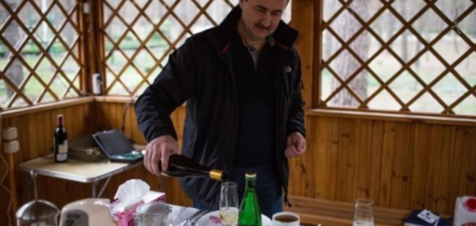 Экс-глава КГГА Попов еще не вернул госдачу