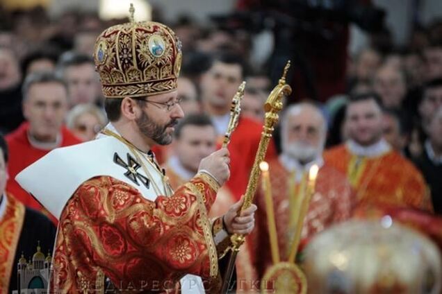 Минкульт просит защитить верующих в Крыму