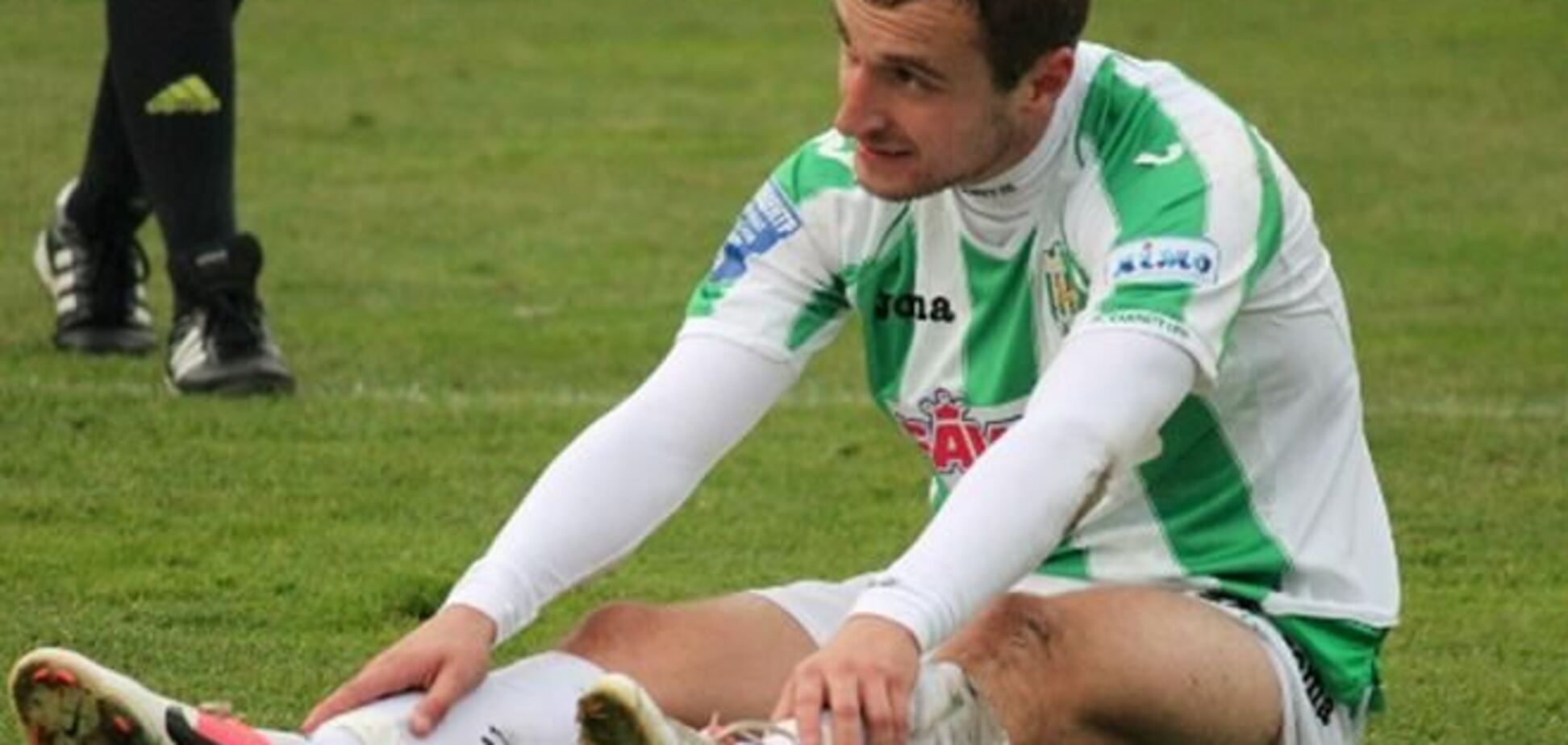 Экс-игрок 'Карпат' Кополовец: в одной части Украины пугают Бандерой, в другой - Лениным