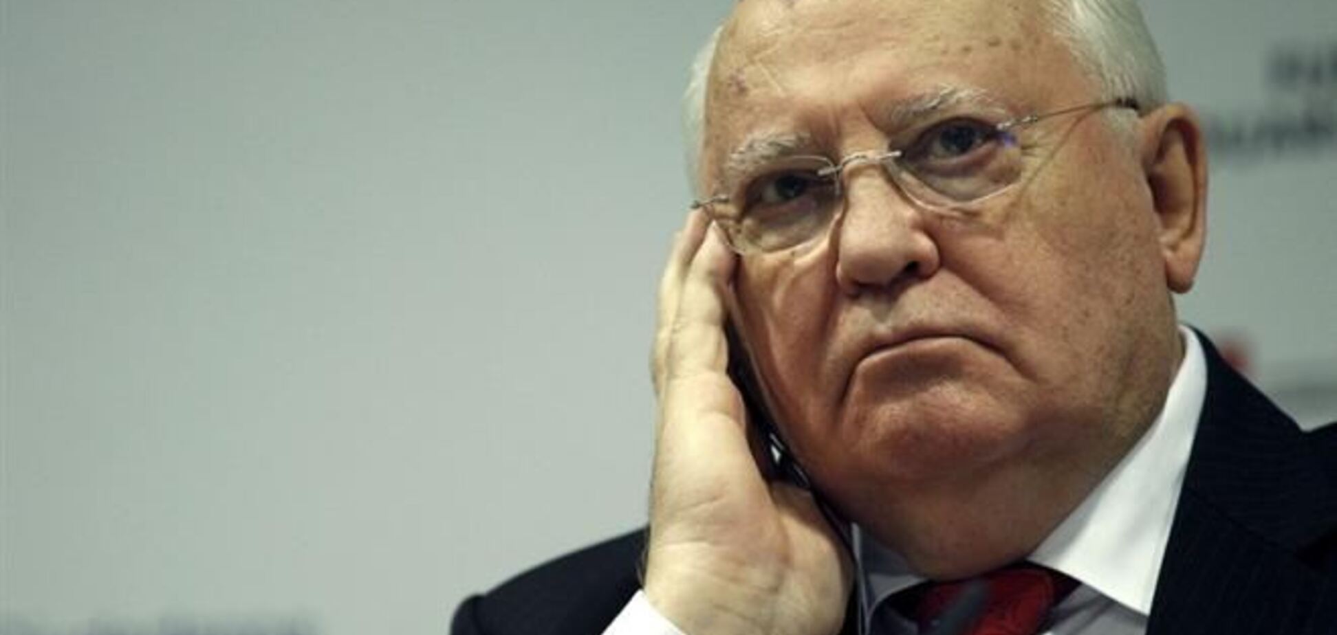 Горбачев назвал счастьем 'возвращение' Крыма России