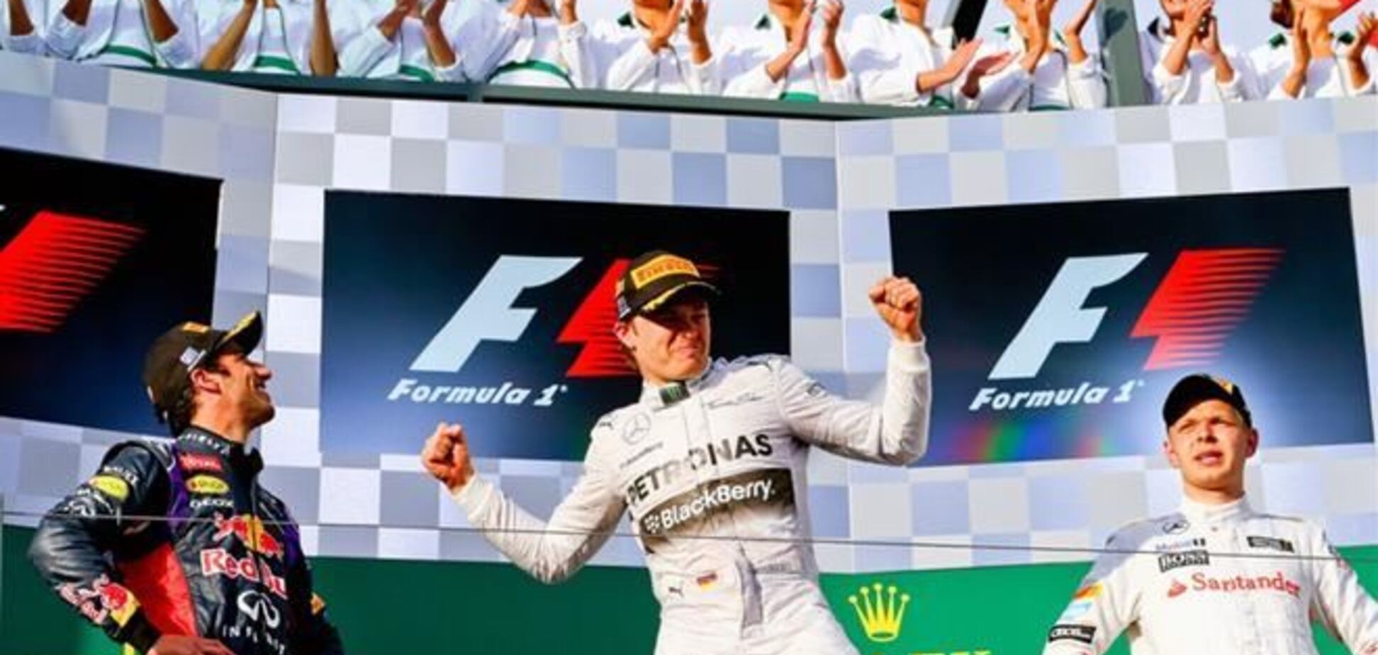 'Мерседес' посвятил победу на Гран-при Австралии Шумахеру