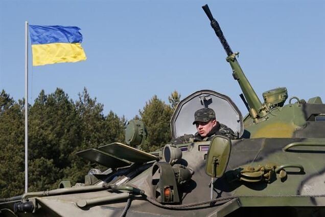 Українські військовослужбовці не покинуть Крим - Міноборони