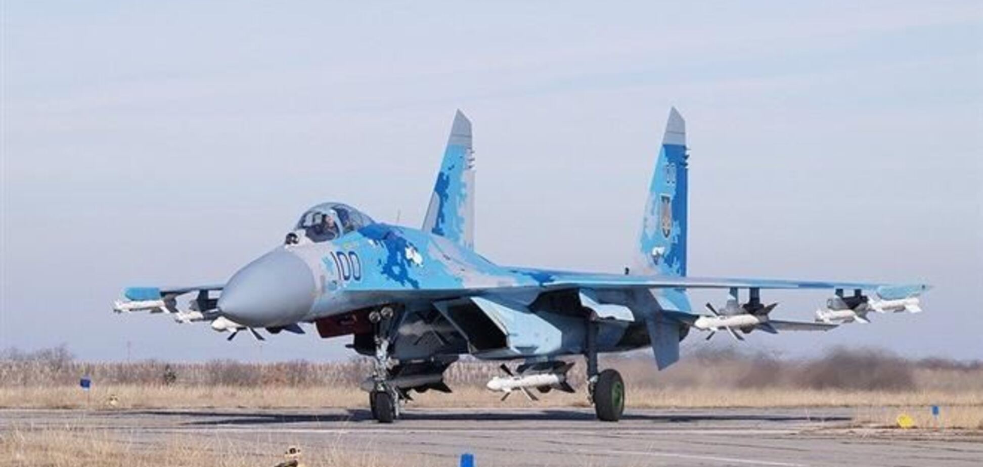 МЗС зазначає активність військової авіації Росії в повітряному просторі Криму