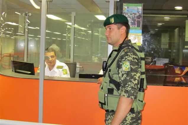 Российские журналисты скрывают от пограничников цель своего визита в Украину