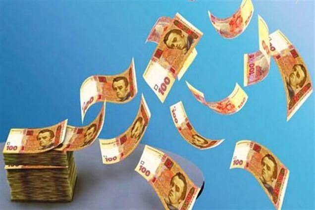 Банкиры просят НБУ разрешить изменять курс валют несколько раз в день