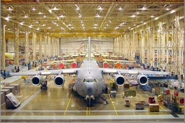 Россия ищет возможности выпуска самолетов АН-124 в обход украинского 'Антонова'