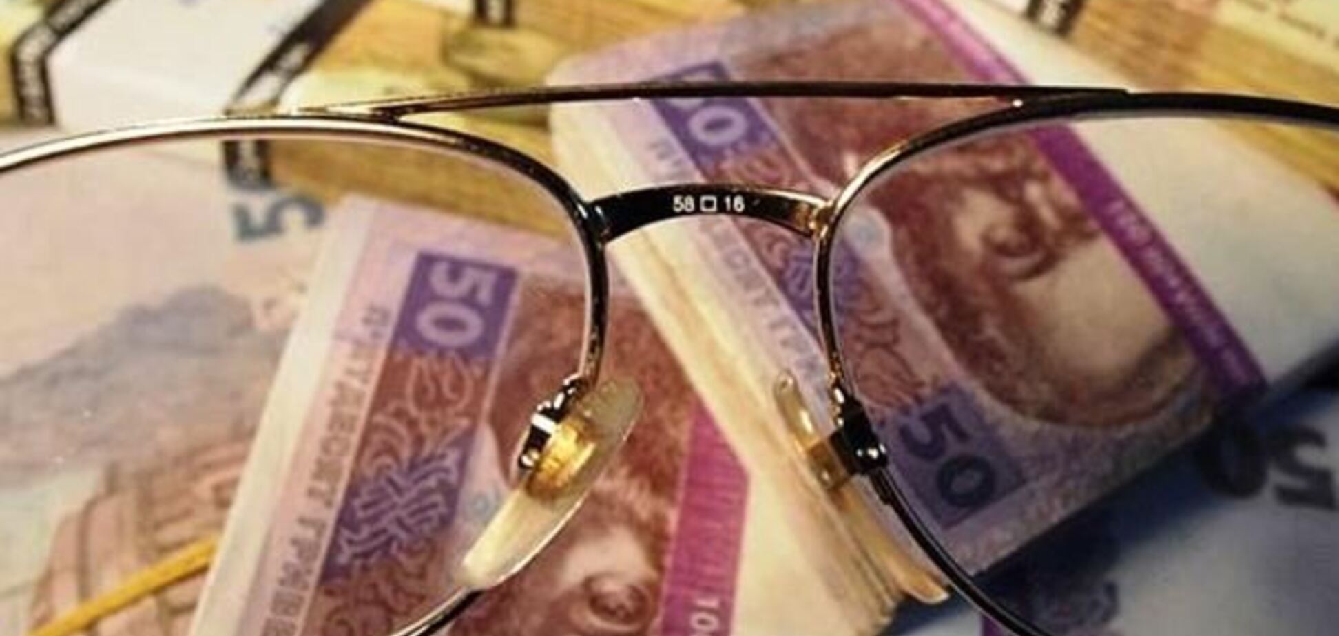 Жители Крыма не получают свои пенсии из-за блокировки счетов Аксеновым