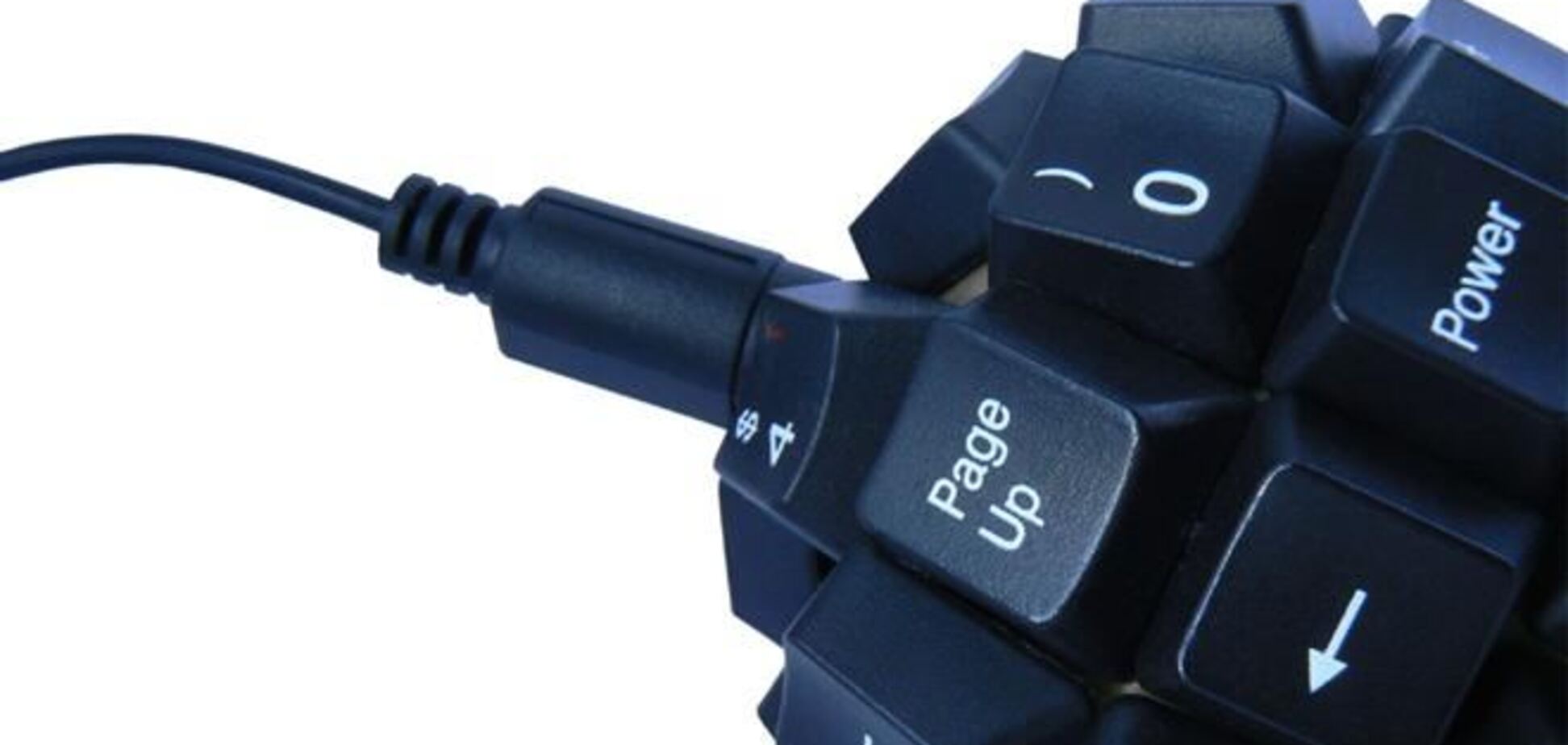 Россия ведет информационную войну против Украины - Оробец