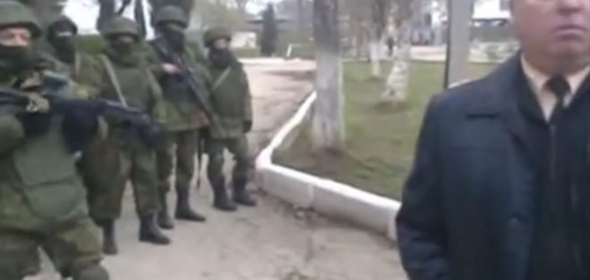 Беззбройний офіцер української армії поодинці зупинив загін автоматників