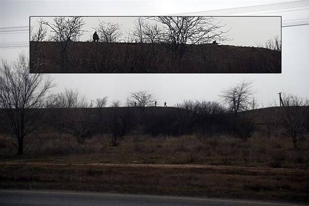 Въезд в Крым полностью контролируют военные