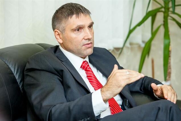 Парламент должен признать власть Крыма - Мирошниченко