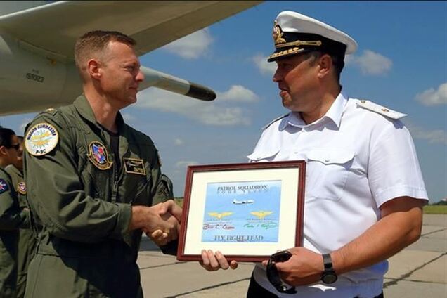 Березовський дав присягу Аксьонову після відсторонення за наказ здатися росіянам