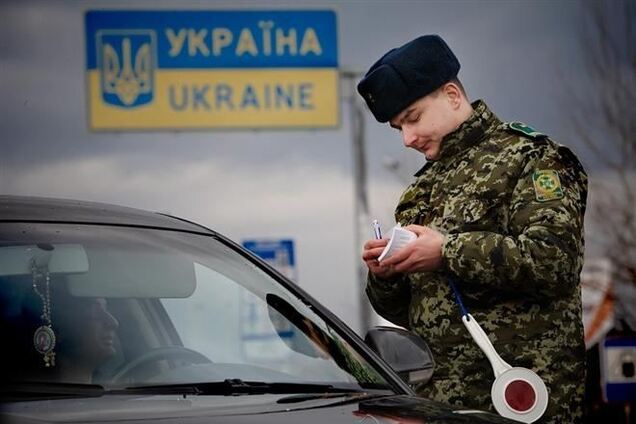 Украинских пограничников из Крыма переводят на Херсонщину