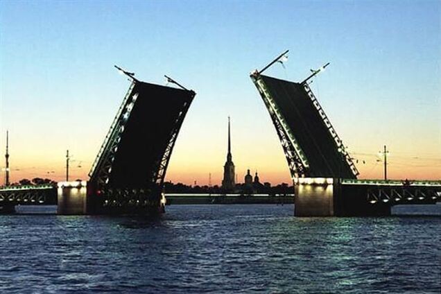 В Петербурге хотят провести референдум об отделении от России