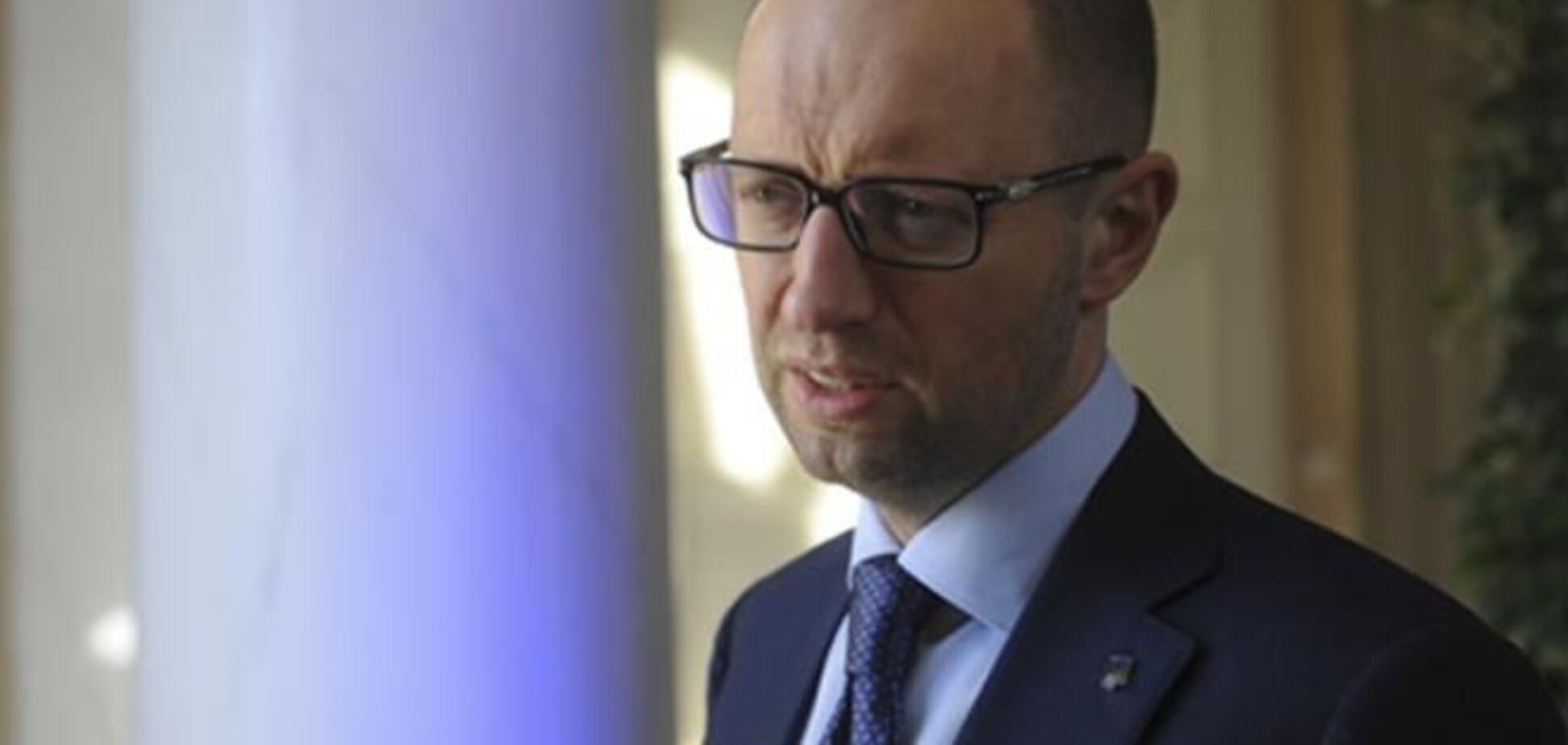 Яценюк рассказал, когда Украина подпишет экономическую часть СА