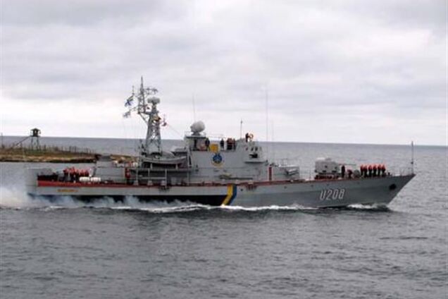 Российские военные затопили корвет 'Хмельницкий'  - источник
