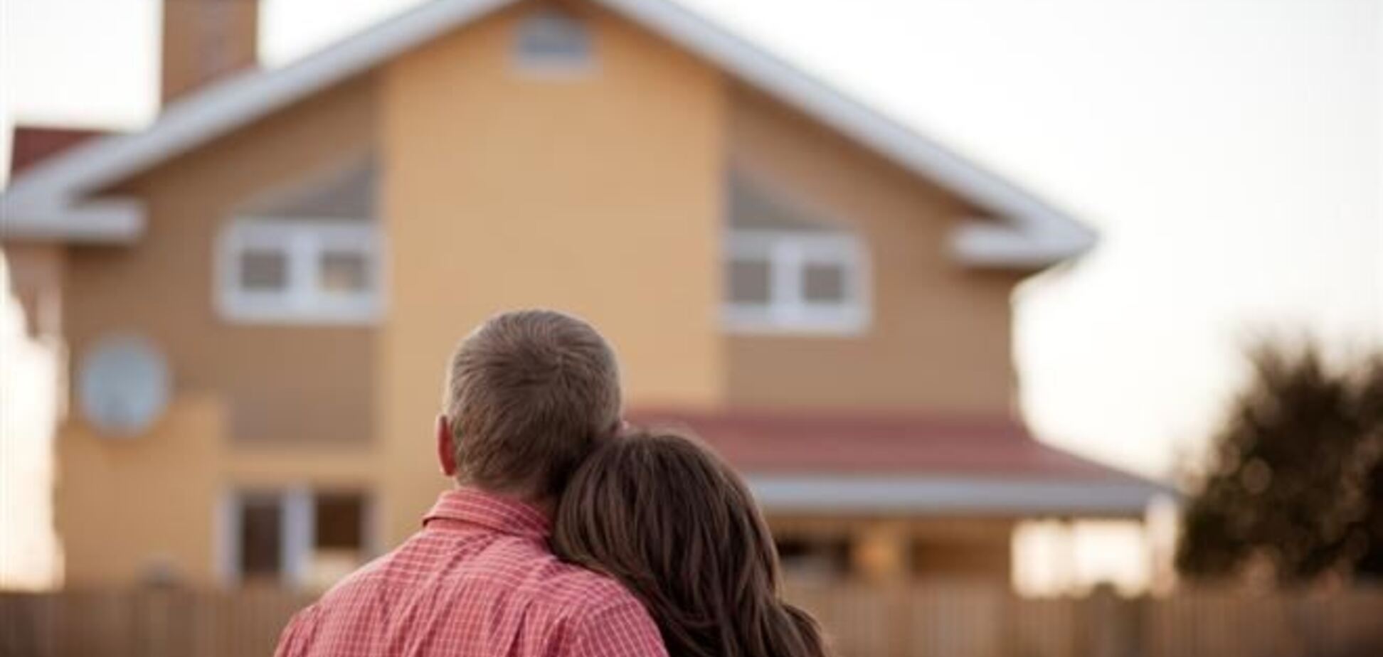 За год недвижимость в Украине подешевела почти в три раза