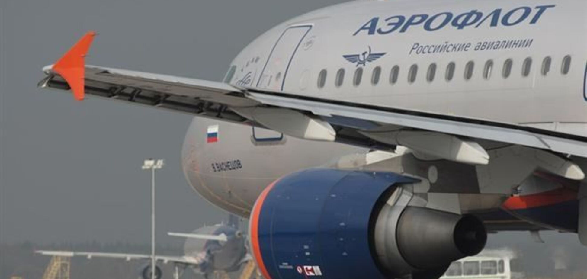 Авиакомпании РФ без разрешения Украины летают в Симферополь - МИД
