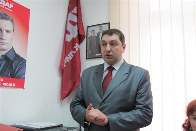 Турчинов назначил ударовца главой Черновицкой ОГА