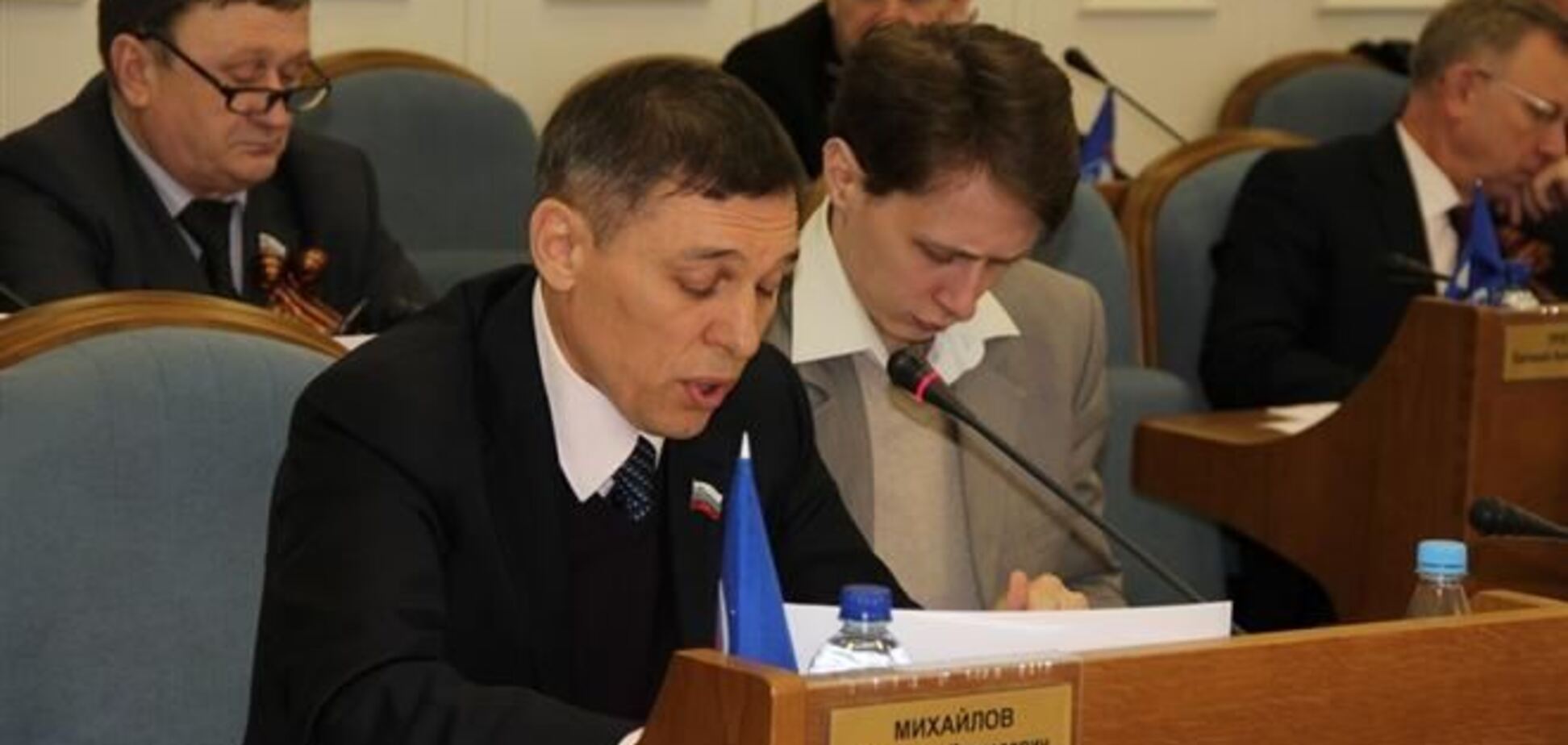 У Костромі депутата назвали зрадником і 'бандерівцем' за прохання звіту про причини введення військ до Криму