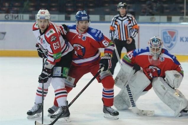 'Донбасс' в пятичасовом матче сравнял счет четвертьфинальной серии КХЛ