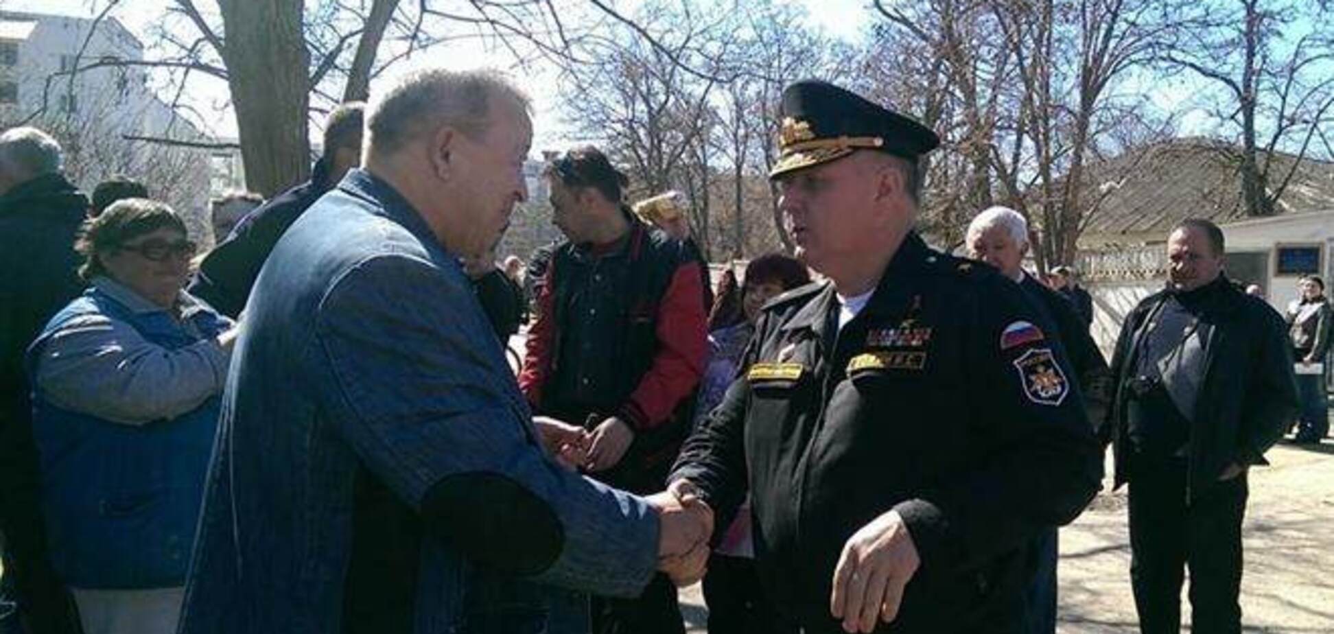 Украинским военным в Новофедоровке выдвинули ультиматум. Видео