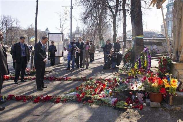 Генсек ООН побывал на Майдане