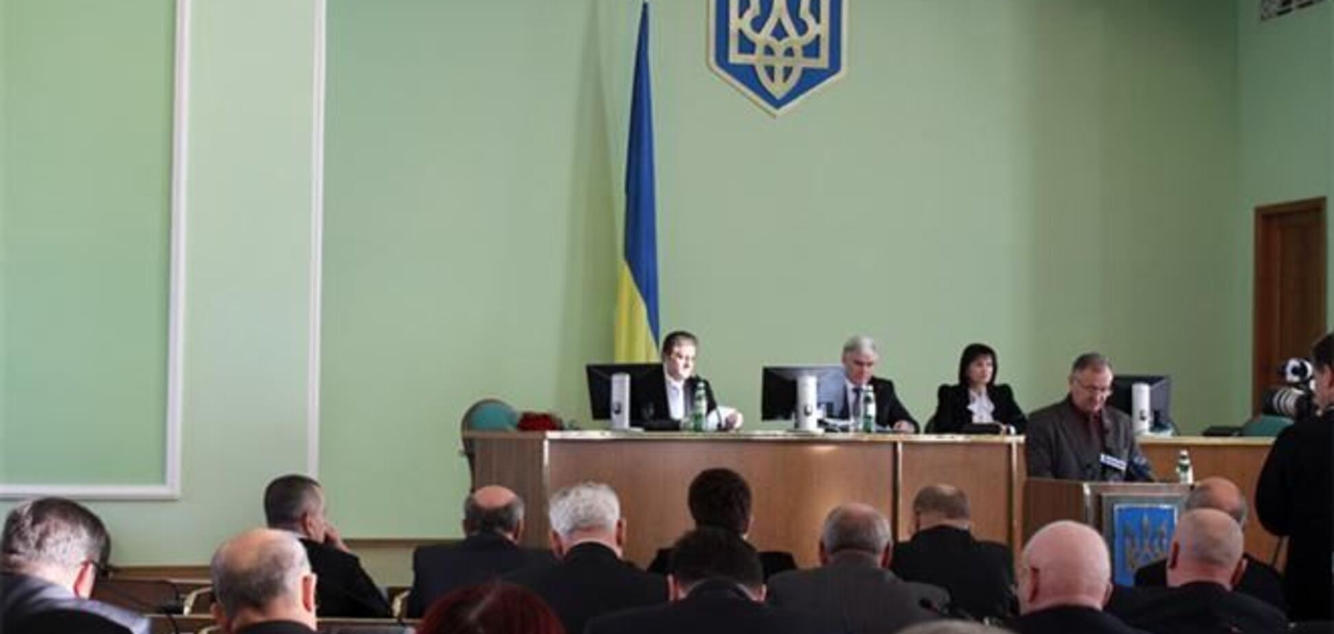 Депутаты Херсонского облсовета не смогли избрать нового главу совета