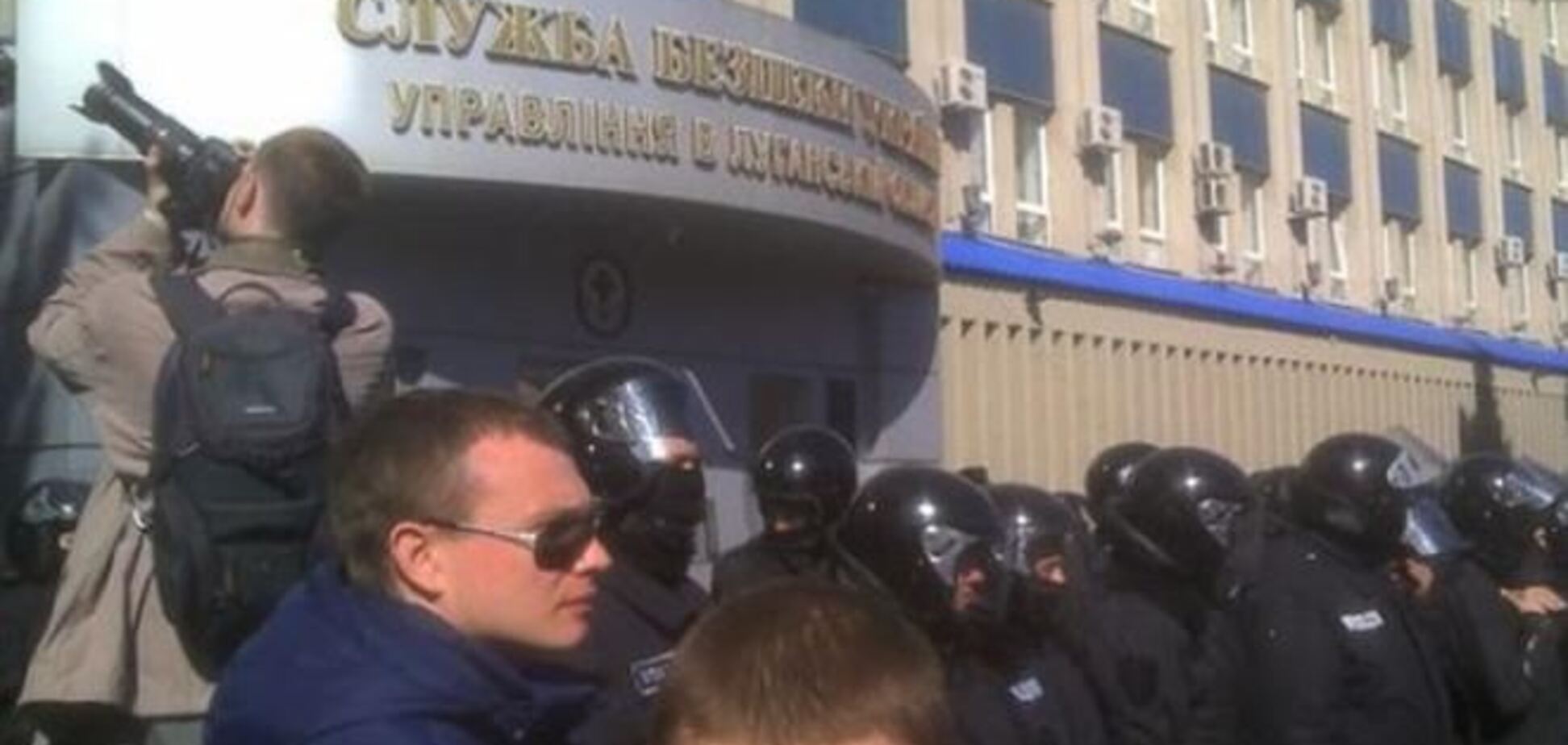 На мітингу в Луганську сепаратисти вимагають відпустити Клінчаєва