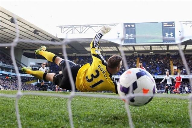 'Тоттенхэм' вырвал победу, проигрывая 0:2 по ходу встречи