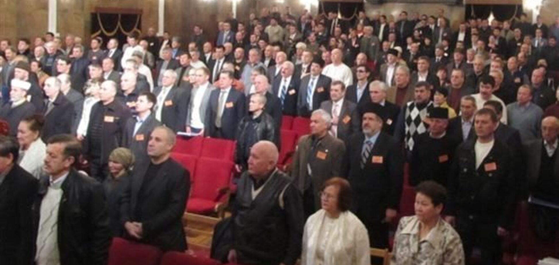 Меджлис проведет внеочередную сессию Курултая 29 марта