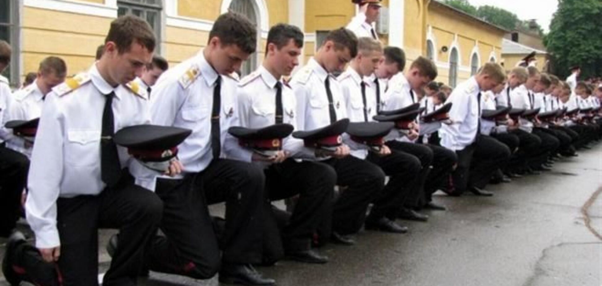 Севастопольский военно-морской лицей отказался присягать России