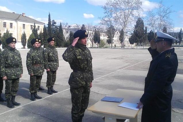 Минобороны заявило, что 50% украинских военных в Крыму перешли на сторону России