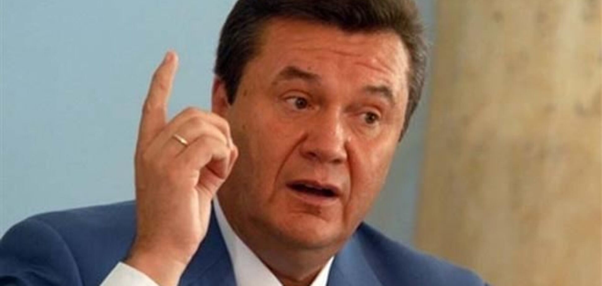 Янукович в Підмосков'ї консультує українських політиків