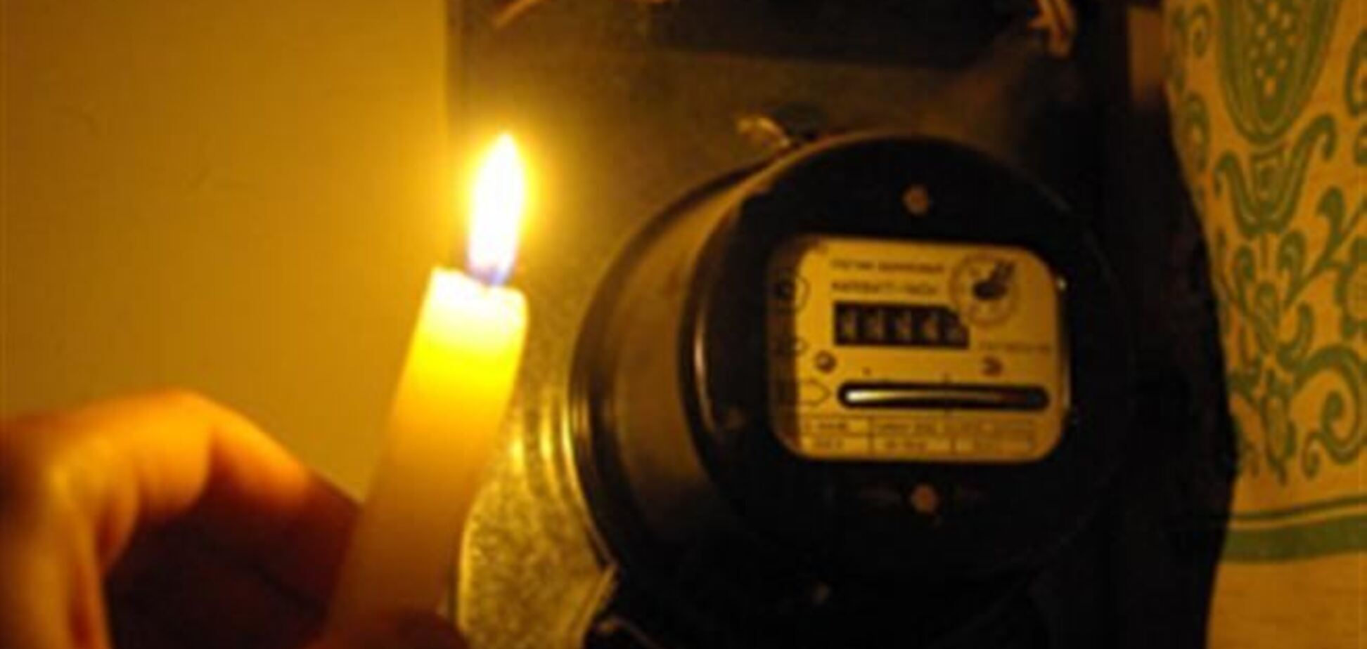 В 'Крименерго' пояснили відключення світла на півострові 'аварійним дефектом'