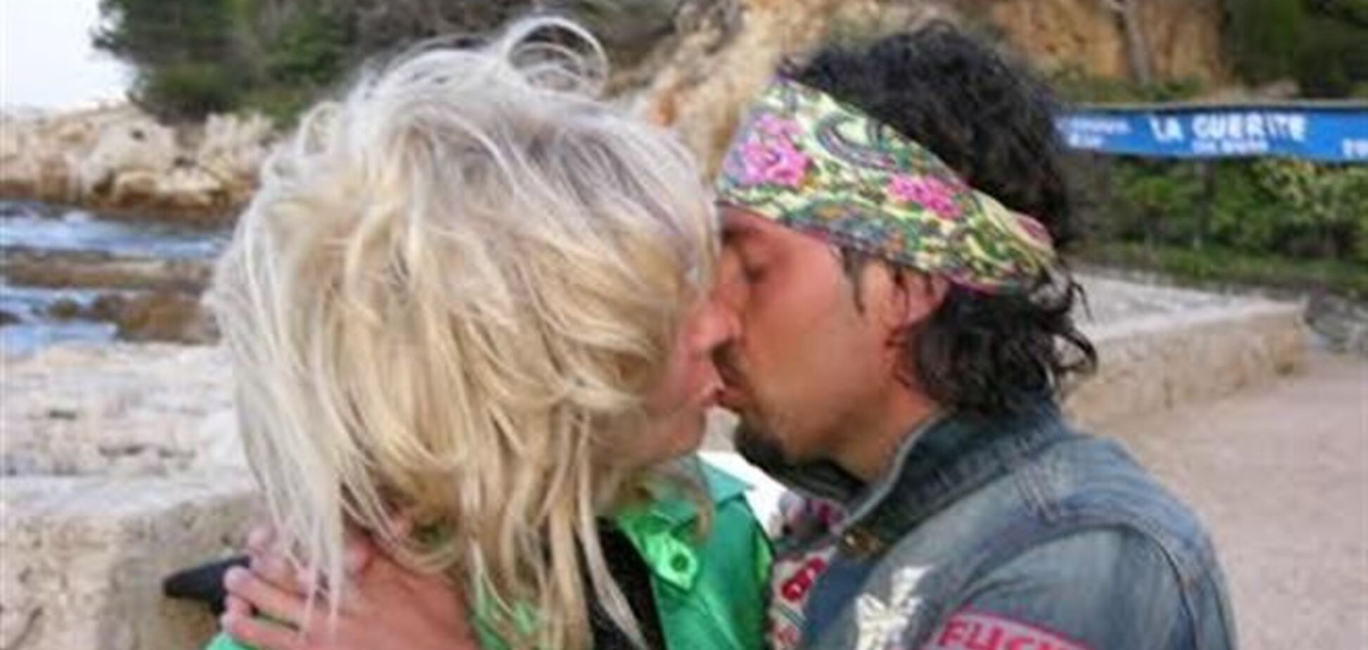 Коляденко приударил за мамой своей бывшей - Ирины Билык